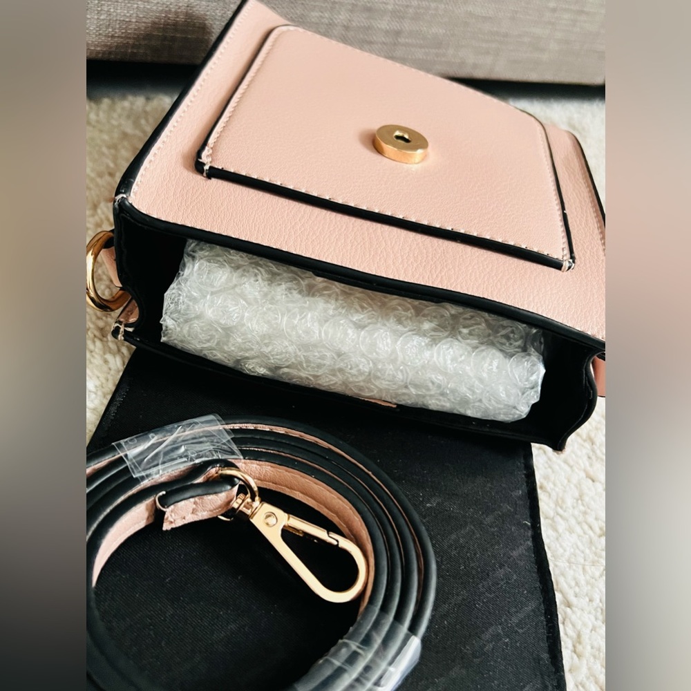 Elle Pink Shoulder Crossbody Handbag - Picture 10 of 10